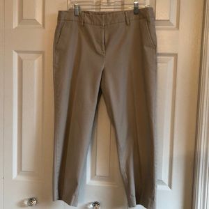 Apartment 9 Maxwell Capris